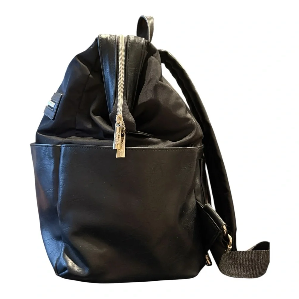 BÉIS Black Diaper Backpack – Stylish & Functional Baby (All purpose) Bag UB3